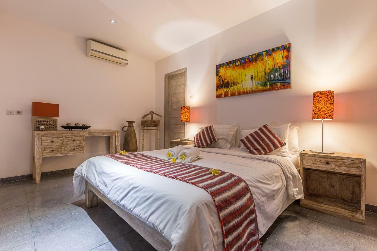 Villa Nuri Merah 1 เกอโรโบกัน ภายนอก รูปภาพ